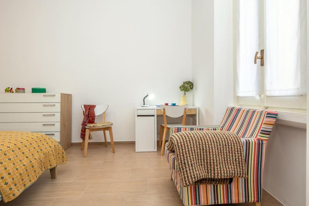 Liberty House, In Stile Retro! Appartement Milaan Buitenkant foto