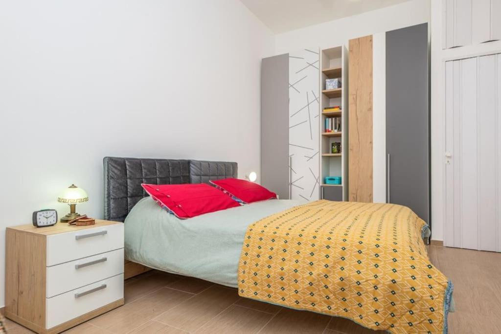 Liberty House, In Stile Retro! Appartement Milaan Buitenkant foto