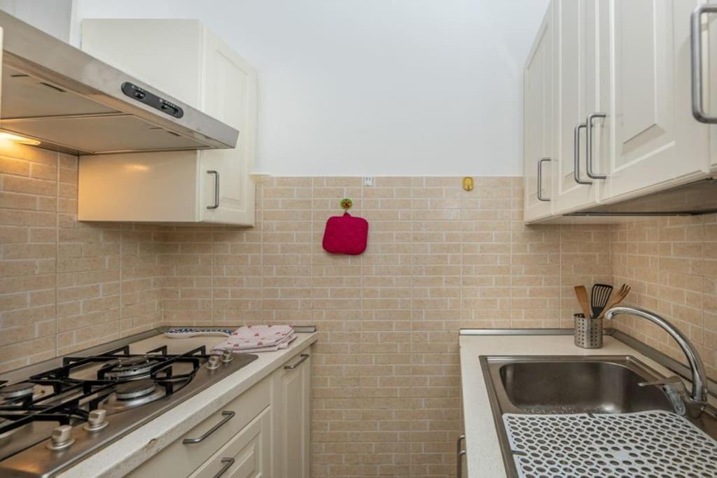 Liberty House, In Stile Retro! Appartement Milaan Buitenkant foto